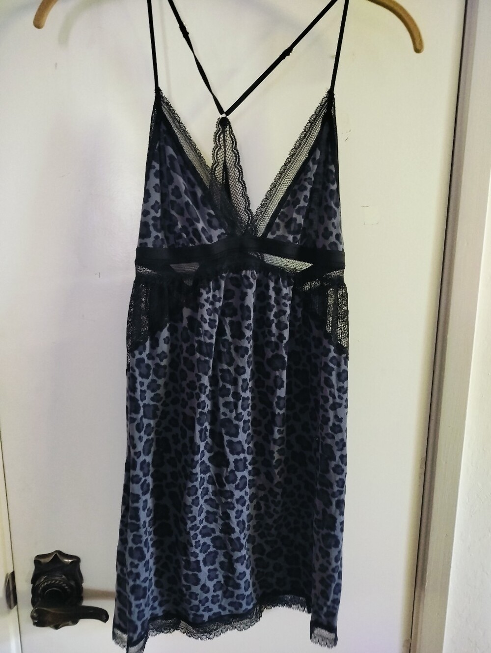 Victoria’s Secret Size L Leopard Print Babydoll Chemise Lace Racerback Nightgown